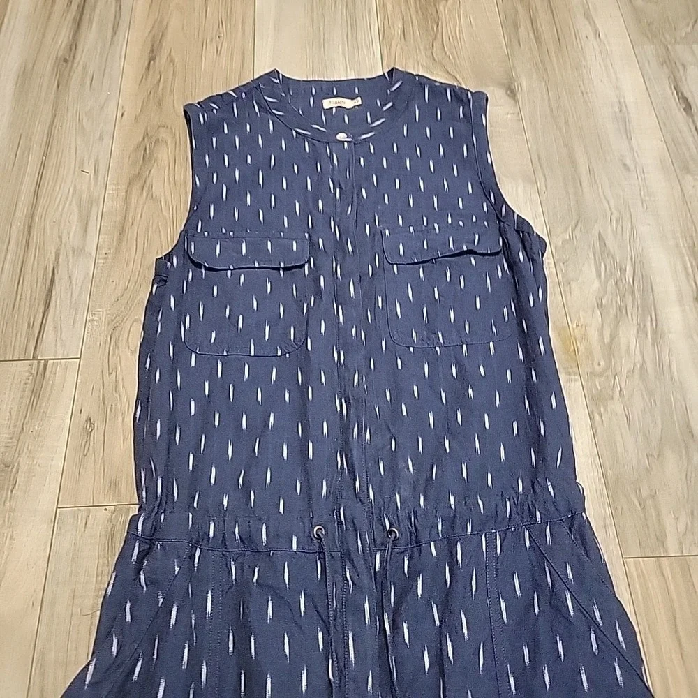 Faherty Navy Blue Sleeveless Midi Dress with Subtle White Dash Print - Picture 5 of 11